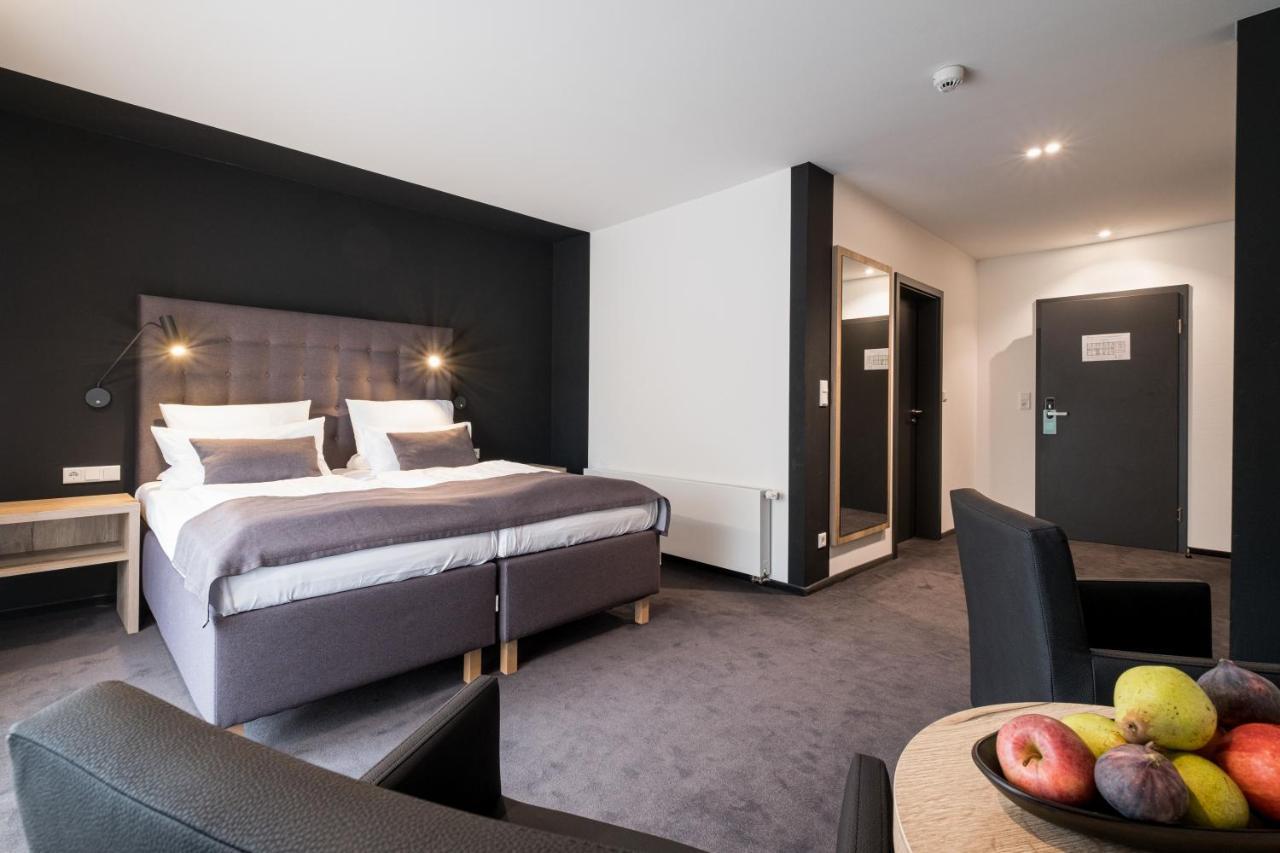 Hotel Eichhorns à Niebüll Extérieur photo